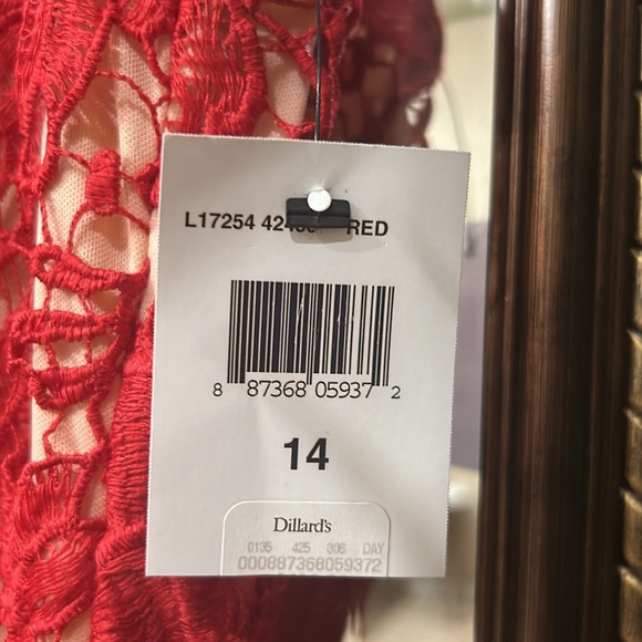 Red Floral Crochet Dress (JUNIOR SIZE) - Picture 8 of 15